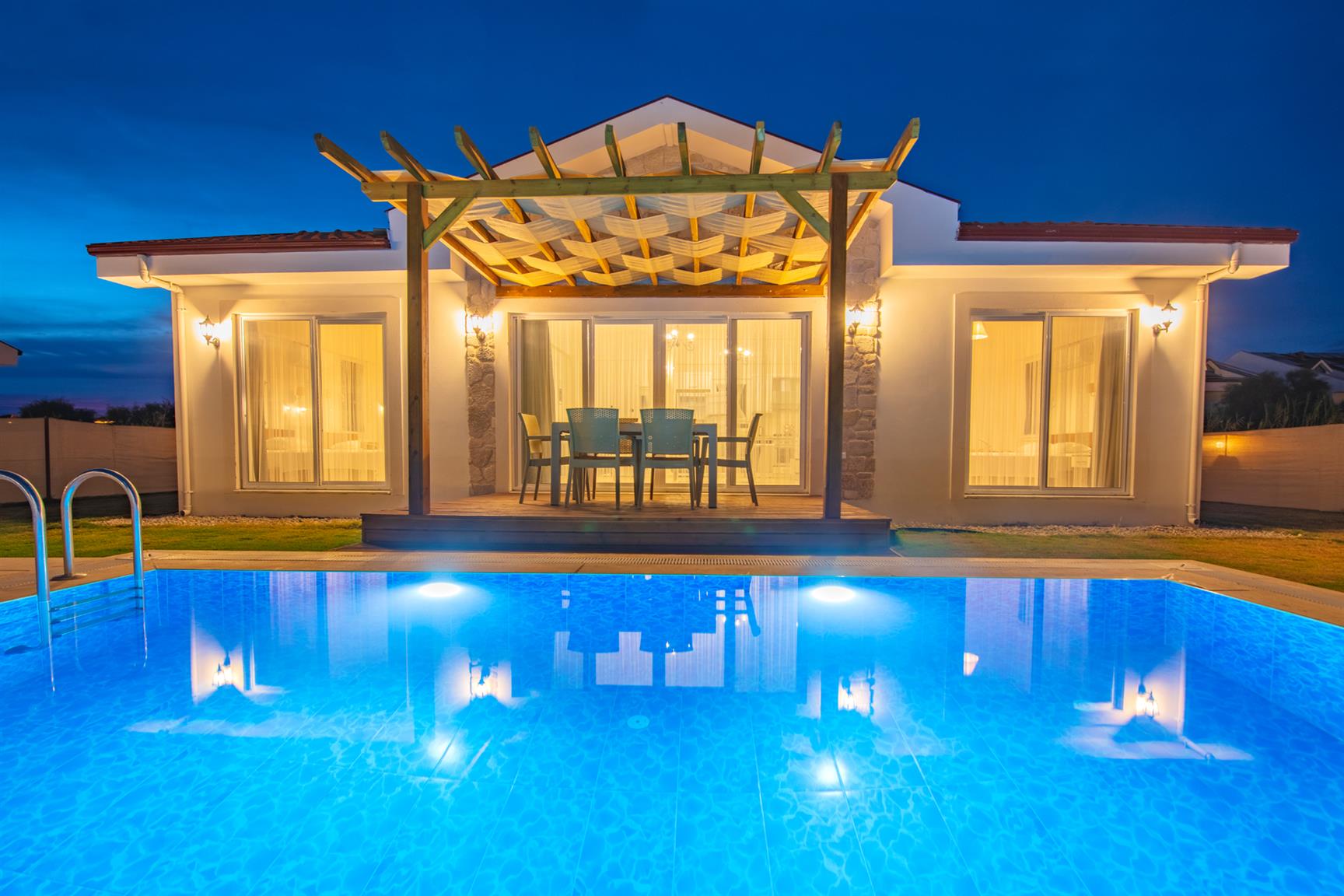 SunTeos Villa Suites 2
